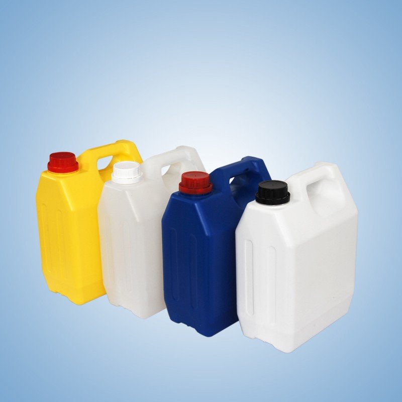 4 LT JERRY CAN - 04CCT